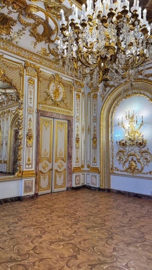 В пятницу ходила на экскурсию по парадным залам дома архитектора (особняка половцова. 03