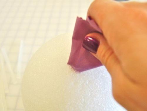 Мы делаем сами: помпоны из ткани. 05