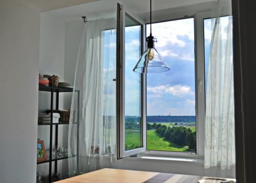 Добрый день!  Хочу показать свою вымученную кухню) правда заменить батарею руки пока не дошли кухня 7. 8 кв.  