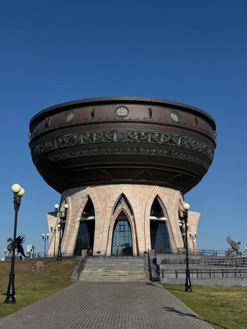 У меня тут случился тур по Татарстану, который просто в самое сердечко. 01