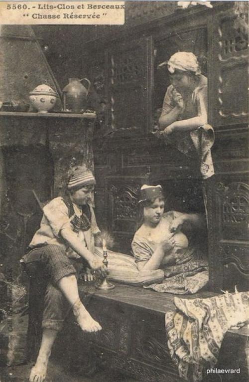 Спальный шкаф - это закрытая кровать, которая выглядит как шкаф или буфет. 05