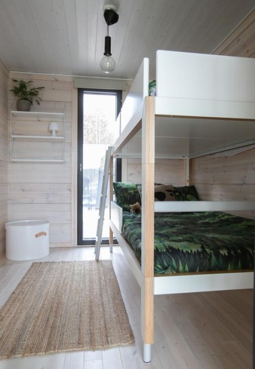 Финская дача на берегу озера. 03