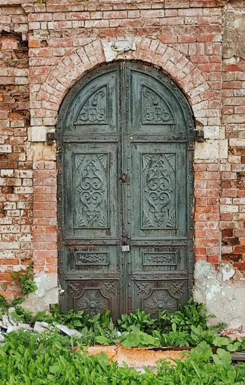 Между Ивановым и Ярославлем, под Гавриловым ямом есть село великое. 01