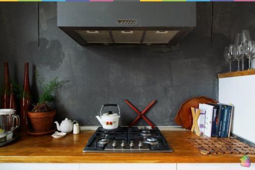 Двухэтажная квартира с жёлтой лестницей и садом на балконе ч. 1. 02 Двухэтажная квартира с жёлтой лестницей и садом на балконе ч. 1. 02