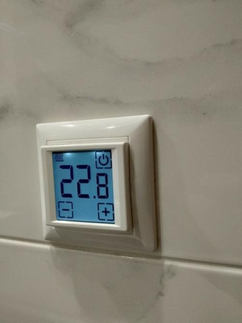 Наша ванная, маленькая, но местили всё по максимуму. 09