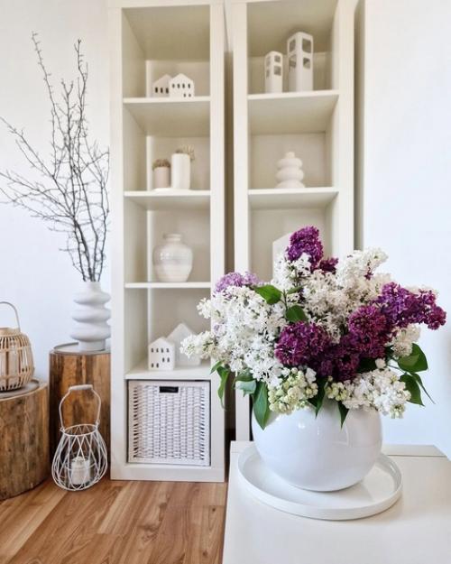 Приятная атмосфера в деталях интерьера этой уютной квартиры царит. 05