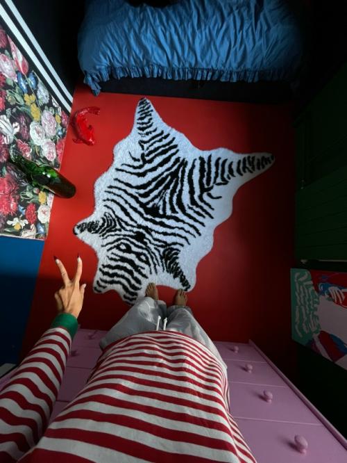 Немного моей квартиры у меня ещё ремонт конечно, но уже есть мамаевский стиль в интерьере. 03