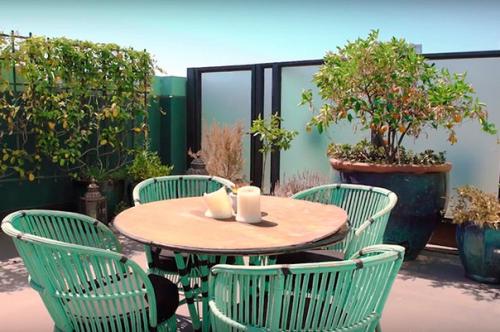 Джонни депп продает свой уникальный пентхаус в Лос-анджелесе за 12 миллионов долларов. 07