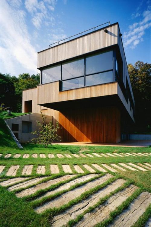 Спиральная планировка особняка с атриумом в Хорватии. 01