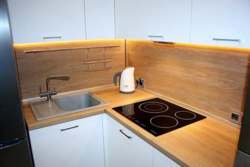 Наша работа на Пичугина 6. элегантный и лаконичный комплект кухонной мебели способен претендовать на одно из самых уютных мест в квартире. 02