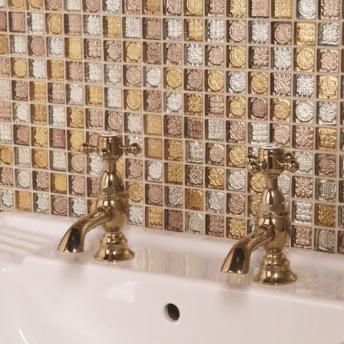 Восхитительный декор мозаикой ванной комнаты. 06
