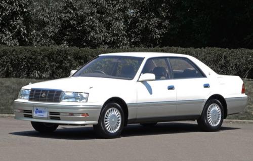 (Только первые десять поколений Crown (1955-2001). 09