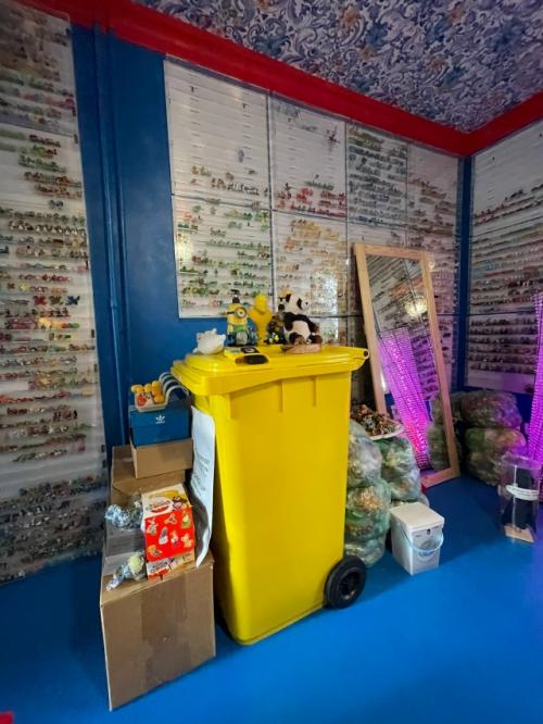 Немного моей квартиры у меня ещё ремонт конечно, но уже есть мамаевский стиль в интерьере. 08