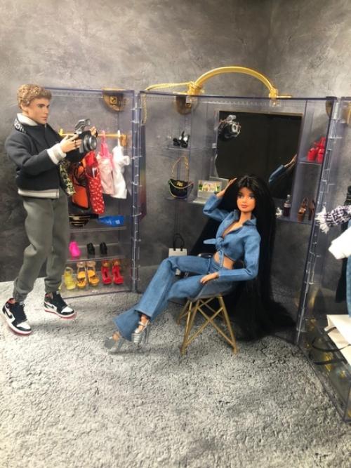 - Х: - привет моя обворожительная Диана. 01