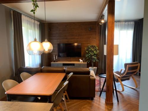 Сплошь и рядом в погоне за скандинавским уютом интерьеры выглядят пересвеченными и зачастую стерильными. 04