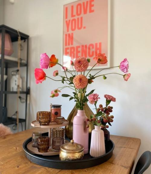 Хозяйка этого дома Джудит живет одна, ее сыновья выросли, и она, наконец, смогла создавать свой интерьер, не оглядываясь на других. 05