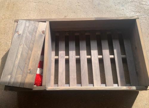 Снова наступило время уютных пледов, мягких игрушек и вкусных косточек! 01