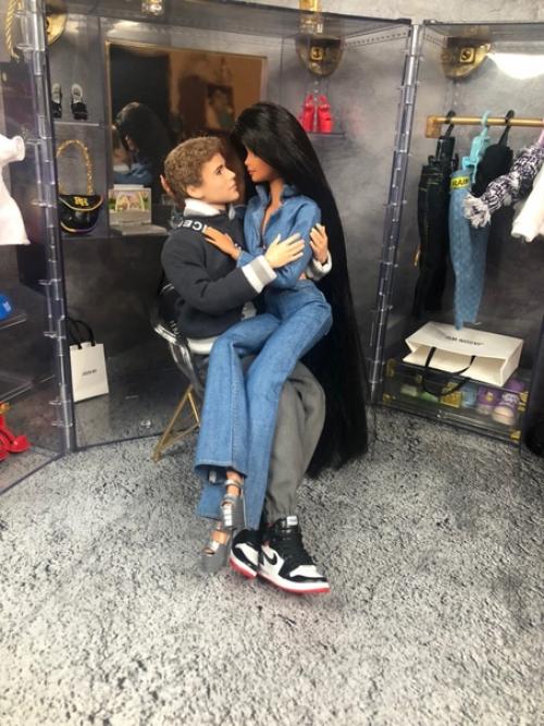 - Х: - привет моя обворожительная Диана. 07