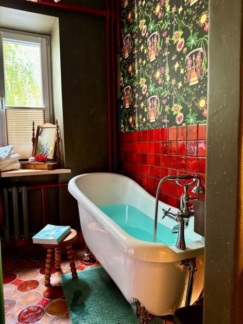 В пятницу рано утром я села в электричку и уехала проводить выходные наедине с собой. 06 В пятницу рано утром я села в электричку и уехала проводить выходные наедине с собой. 06