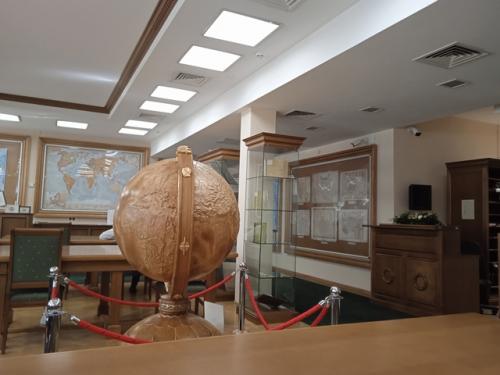 Меленаалябьева. Вчерашний трудовой день в российской государственной библиотеке в корпусе дома Пашкова. 04