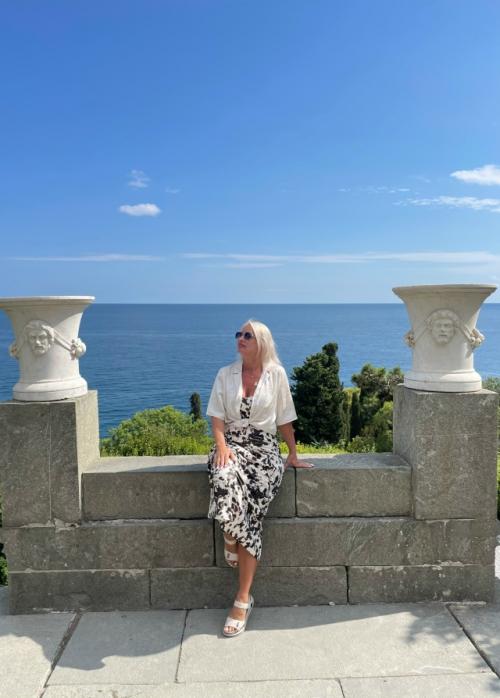 Воронцовскийдворец - архитектурный комплекс в Алупке (Крым), расположенный у подножия горы Ай-петри. 08