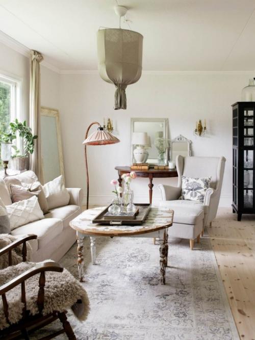 Свой дом. В этом старинном доме площадью 128 кв. 03