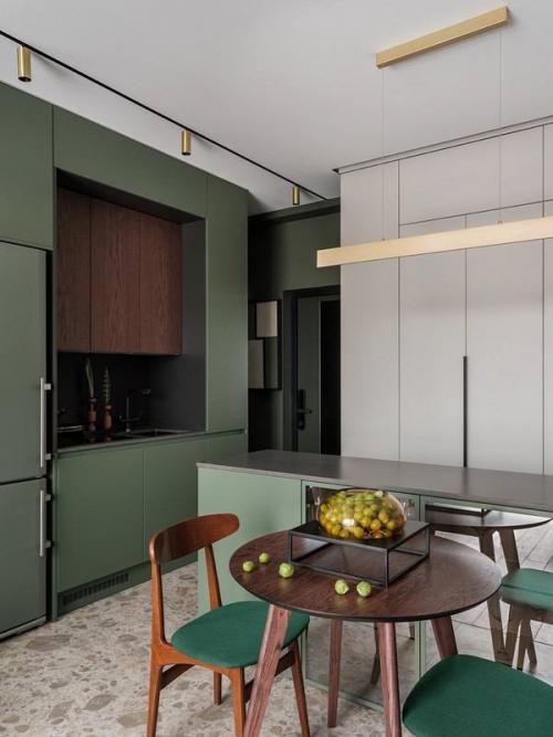 Потрясающий вид на город: уютная и необычная квартира.