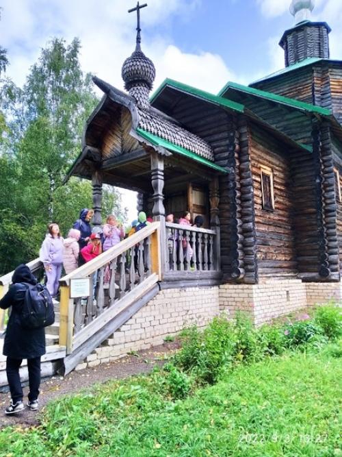 3 сентября ученики 3 в класса посетили замечательное село рябово - родину знаменитых художников братьев Васнецовых. 07