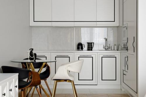 Светлый интерьер квартиры - студии 30 м 2 в ЖК самолет в Краснодаре. 02