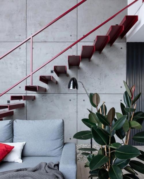 Владелец этого дома - мужчина, профессионально занимается ландшафтным дизайном, любит путешествия и искусство фотографии. 01