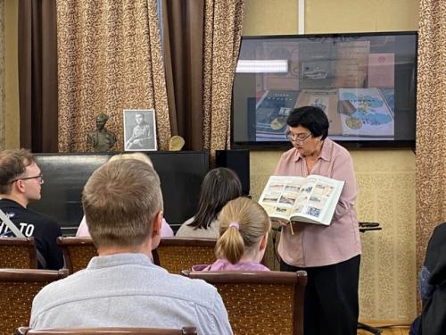 20 сентября в юношеской библиотеке им. 06