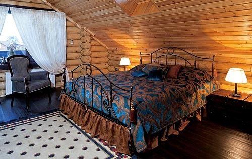 Дом из оцилиндрованного бревна в подмосковном коттеджном поселке. 06