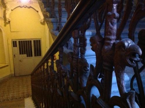 Старинные лифты петебурга, действующие в наше время. 01