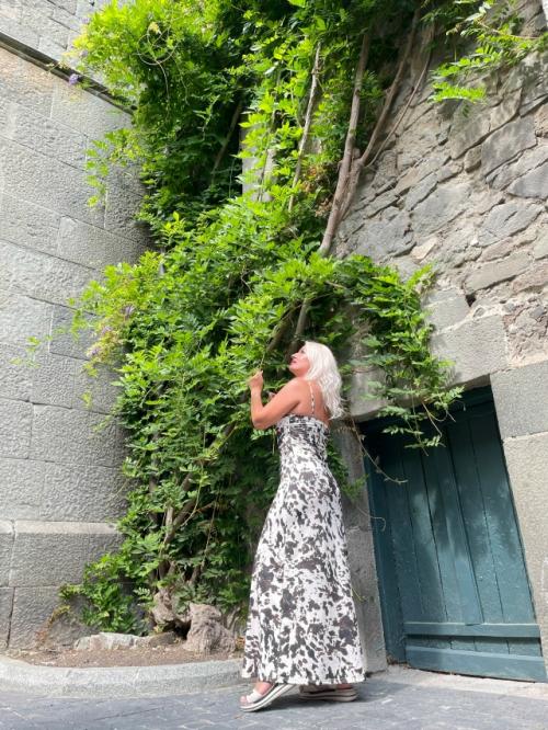 Воронцовскийдворец - архитектурный комплекс в Алупке (Крым), расположенный у подножия горы Ай-петри. 01