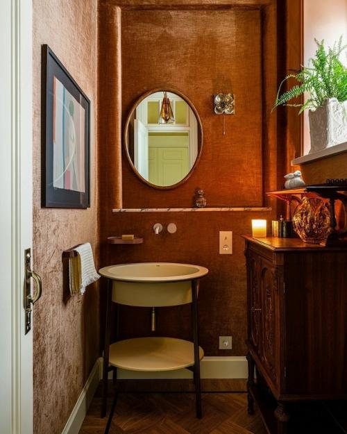 Дизайнер Елена учаева оформила интерьер для семейной пары в доходном доме Ольги гартман, построенном в 1911 году по проекту архитектора челыщева. 08