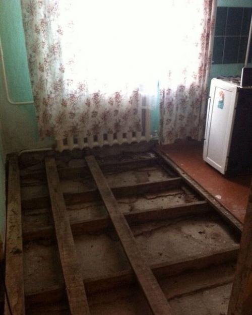 Красивый вариант для маленькой кухни безумно! 01