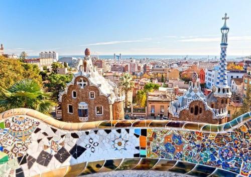 8 испанских городов, куда лучше ехать осенью, чем летом. 03