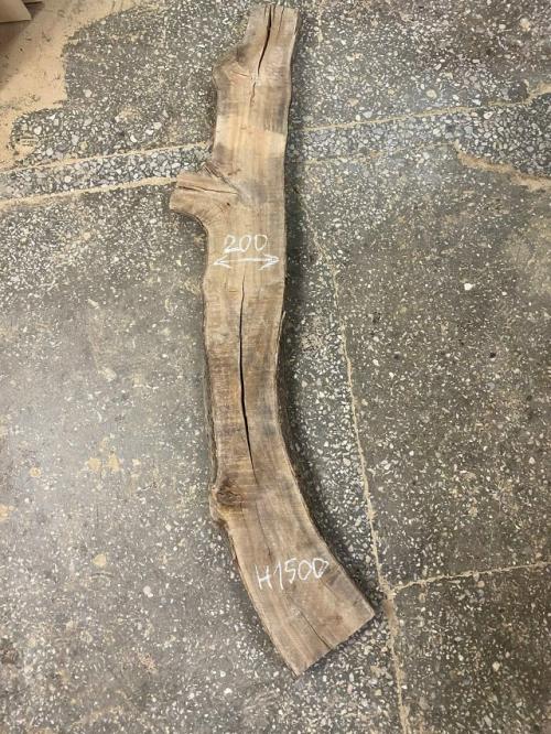 На складе Снова Новое обнаружены 5 уникальных древесных слэбов, и они ждут своего человека. 02