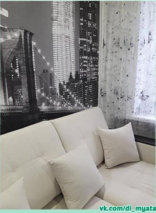 Небольшая гостиная. В которой уместилось всё необходимое. 02