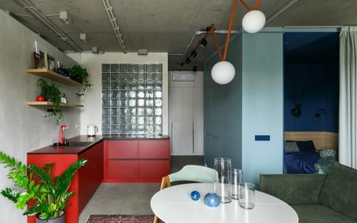 Яркая квартира в Академгородке для молодого мужчины 48 кв. 04