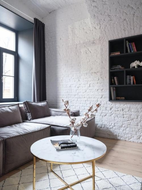 Двушка с кирпичным сводом в доме с мозаичным двориком (Петербург) ч. 1. 03