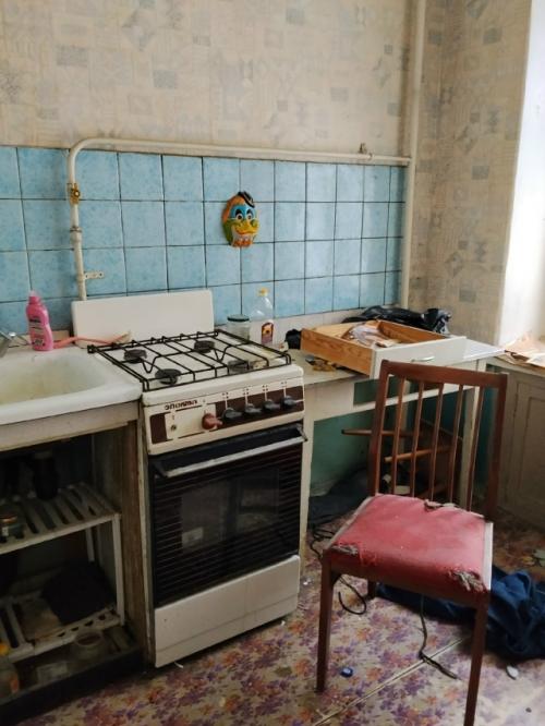 Покинутое жильё.  И снова на горизонте: выселеночка. 07