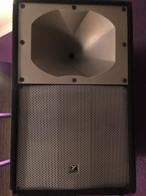 Продам отличный звук, в комплекте со стойками. 02