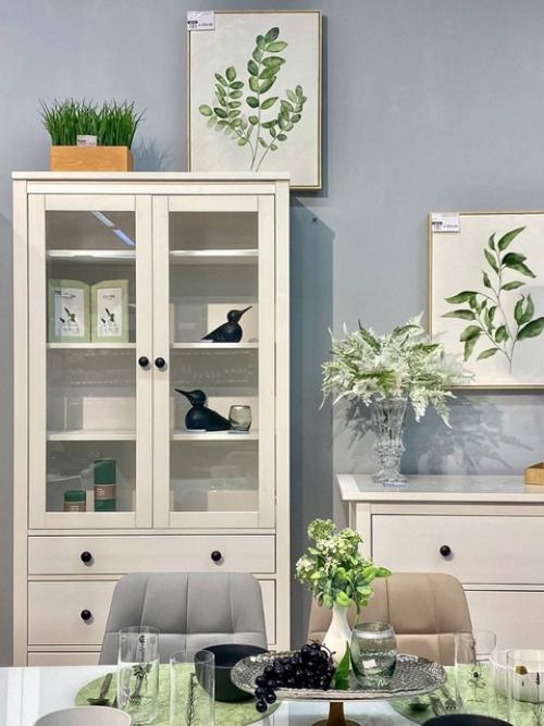 Белая мебель для квартиры, как маленькое черное платье для женского гардероба: изысканно и всегда уместно. 01