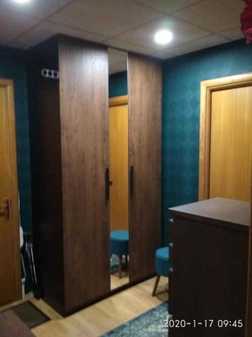 Хотели обновить кухню перед новым годом (только поменять фасады) в итоге поменяли кухню и прихожую зацепили. 06