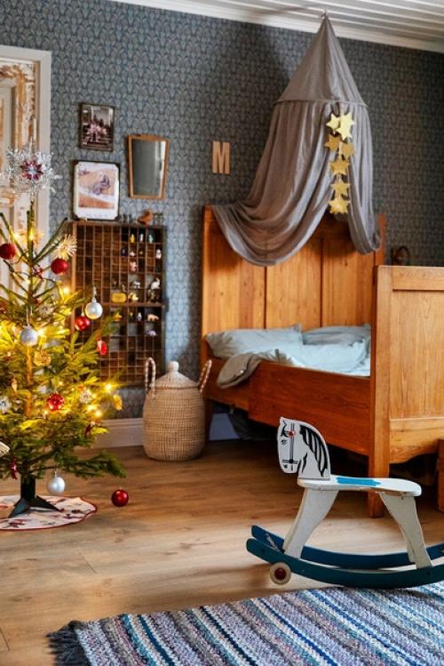 Новогодний декор в стиле ретро для дома 1920-х годов в Швеции. 06