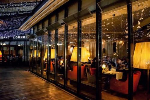 Путеводитель по Красному Октябрю. 03