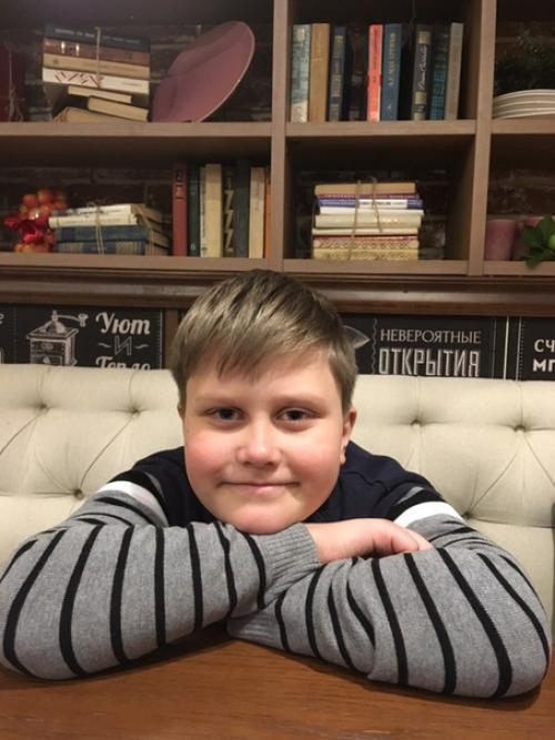 Вот так, приходишь в кафе и. ну не даёт покоя. 05