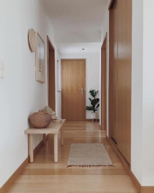 Деревянная мебель в интерьере дома в Лиссабон, Португалия. 04