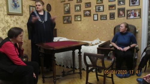 В квартире доходного дома. 07